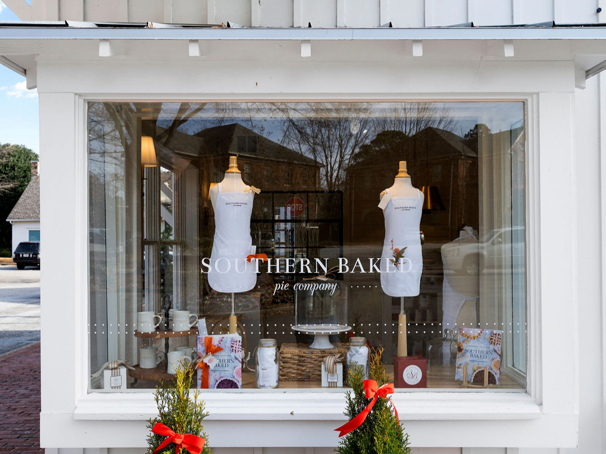 Southern Baked Pie - Window Storefront